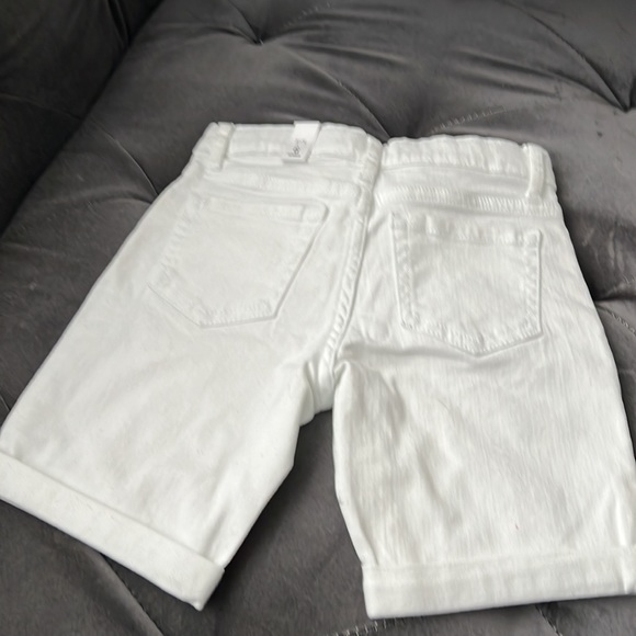 New - Picture 2 of 5